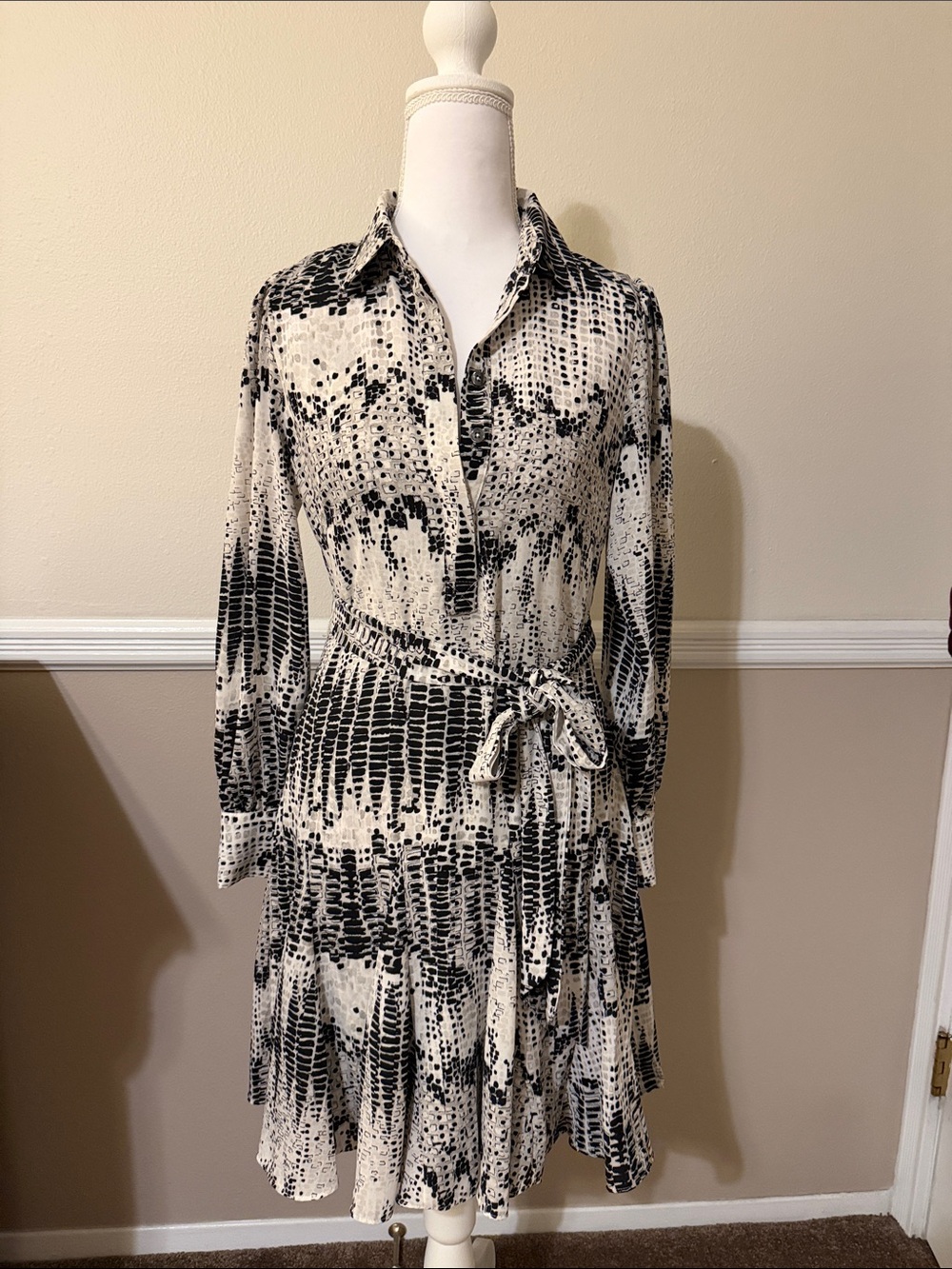 Black & Cream Printed Tie-Waist Shirt Dress